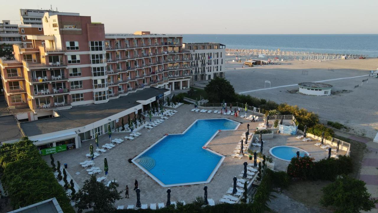 Hotel Amiral Mamaia Buitenkant foto