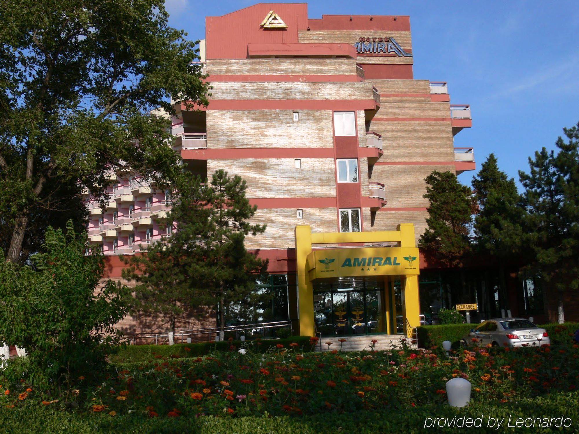Hotel Amiral Mamaia Buitenkant foto